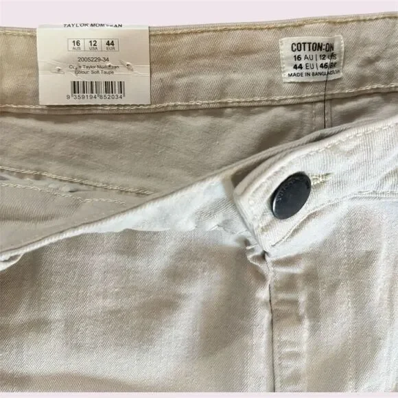 Cotton on jeans Taylor’s mom size 12 - Picture 4 of 4